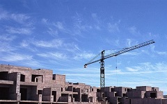 沧州有资质的建筑工程企业一年能有多少收入？